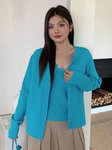 Dazy Plus 2pcs/Set Plus Size Women Solid Color Fitted Short Knitted Cardigan & Camisole Sweater Set, Spring/Autumn - Blue - View 1