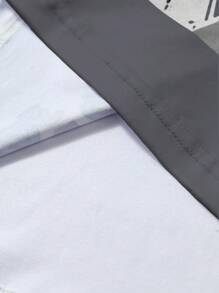 Manfinity EMRG Men's Summer Slogan & Skull Print Round Neck Short Sleeve Casual Versatile T-Shirt Graphic Tees Men Grey God Loves The World T-Shirt