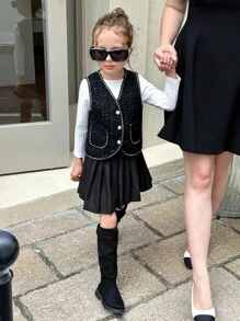 SHEIN Young Girl White Ribbed Crew Neck Long Sleeve Top Paired With Black Vest And Pleated Skirt, Cute & Comfortable Autumn/Winter Set - Black - View 1