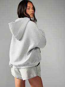 MISSGUIDED 大学风格 MSGD 运动图案套头连帽衫，带中央口袋，超大版型长袖休闲街头运动休闲运动衫，学院风