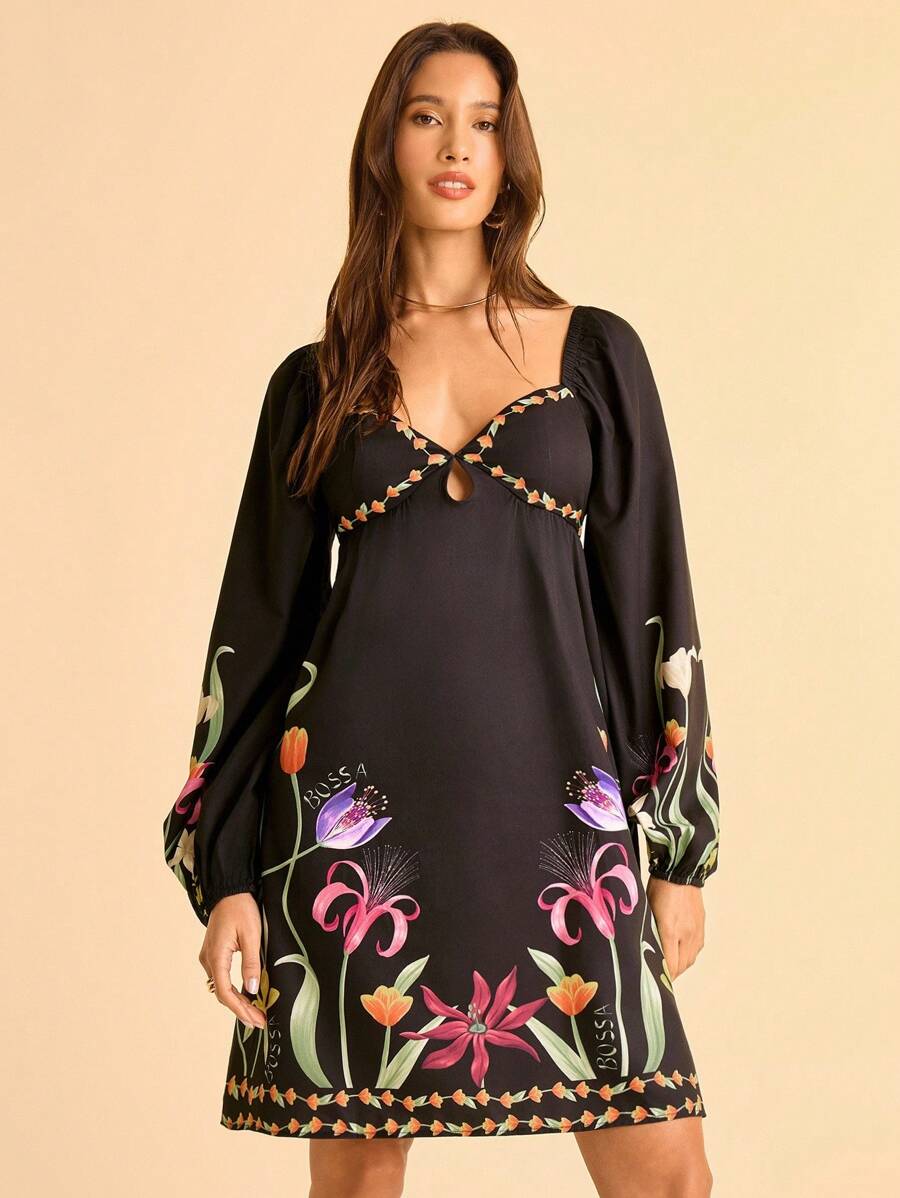 CAJUNI Vestido corto de estilo bohemio para vacaciones, casual, de playa, con estampado de plantas y flores y mangas farol - Multicolor - Ver 1