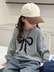 DAZY 年轻女孩休闲日常通勤蝴蝶图案落肩宽松套头毛衣，秋冬