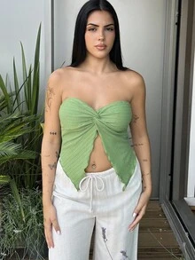 Lucia Bellido 女士度假黄色针织纹理扭纹前开衩下摆短款上衣，适合下午茶、街头、度假、秋冬分层或派对穿着 - 綠色 - 查看 4