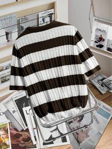 Claim Dot Men's Contrast Stripe Short Sleeve Polo Neck Knit Top