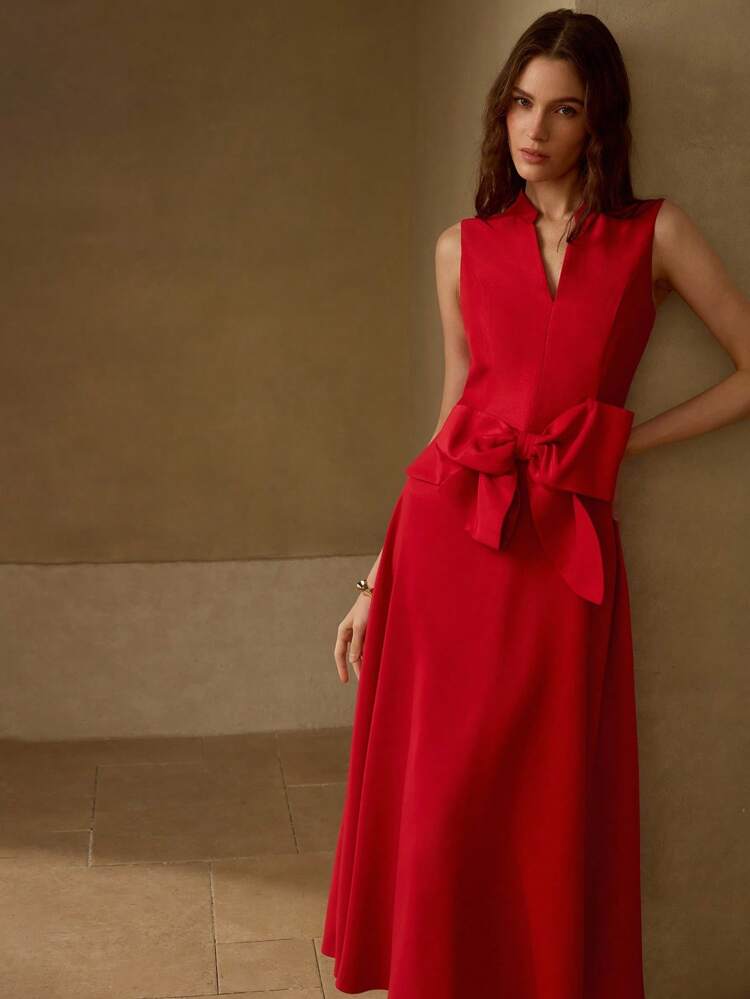 BOW DECOR STRUCTURED SLEEVELESS DRESS