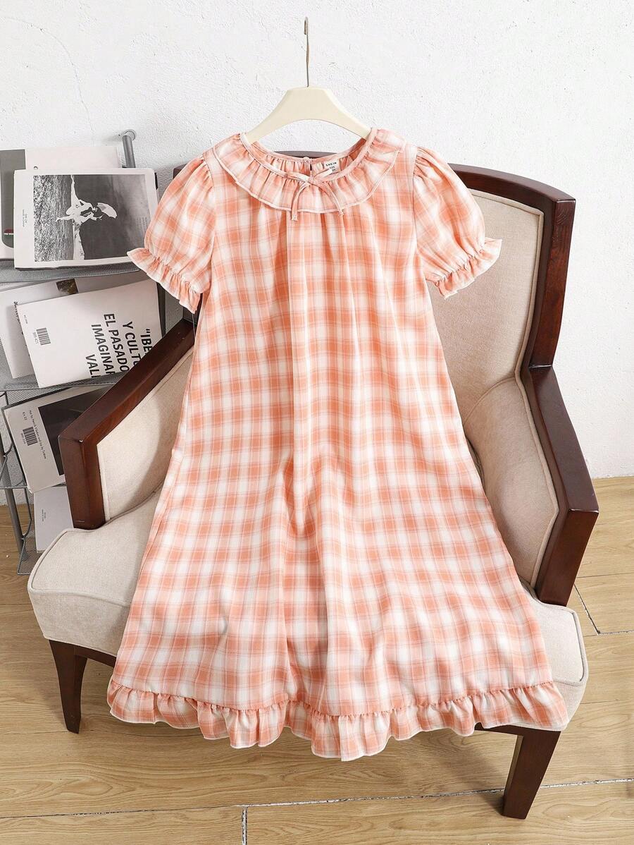 SHEIN Dozemod Tween Girl 青少年女孩简约韩版格纹荷叶边领泡泡袖长款宽松梭织睡袍 - 彩色 - 查看 1