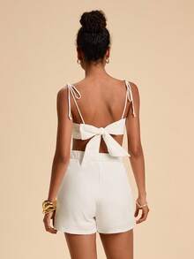 Travachic Conjunto de 2 piezas de top camiseta corta y shorts con decoración floral 3D para mujer - Blanco - Ver 2