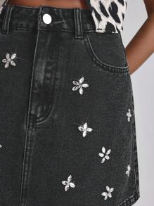 Slaydiva Women's Casual Rhinestone Decorated Denim Mini Skirt, Summer - Black - View 7