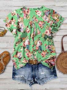 Chiquease Women's Loose V-Neck Floral Print Ruffle Short Sleeve Blouse, Vacation Style Clothes For University - Green - View 2