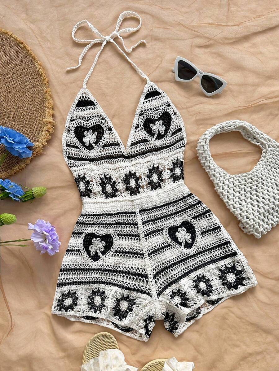 Soleia Macaquinho de Malha Retrô com Decote Halter Vazado e Listras Contrastantes para Férias e Praia para Mulheres - Preto e Branco - Visão 1