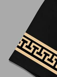 Manfinity LEGND Men's Letter Print Round Neck Short Sleeve Casual T-Shirt And Drawstring Waist Shorts Set