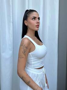 Lucia Bellido 白色休闲基础短款无袖上衣、紧身上衣、基本款上衣、外出上衣、女士夏季上衣、沙滩装 - 白色 - 查看 6