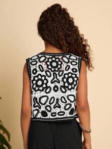 SHEIN Tween Girls' V-Neck Allover Print Button Front Casual Knit Vest,In Fall/Winter - Black and White - View 2