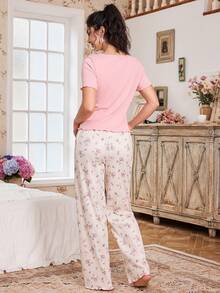 CottageSlumber 粉色纽扣前短袖睡衣上衣搭配杏色浪漫碎花裤 - 粉色 - 查看 2