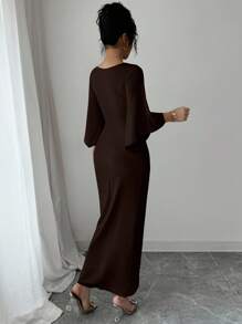 Elenzga 优雅针织高弹力蝙蝠袖V领扭纹设计女式中长连衣裙 - 咖啡 - 查看 2
