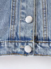 SHEIN Vintaside Kids 年轻女孩牛仔夹克和外套，秋冬新品，时尚休闲学院风，百搭日常穿搭，简约牛仔夹克设计，搭配卫衣和T恤，初秋单品，女孩牛仔外套，浅水洗蓝色经典复古女孩牛仔夹克 - 淺色水洗藍 - 查看 7