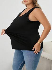 SHEIN CURVE+ 大码夏季纯色简约修身背心，镂空性感外出上衣，女士秋冬装，CURVE PLUS 大码背心，大码无袖上衣，女士大码背心，女士大码背心两件装，女士大码背心 - 黑色 - 查看 5