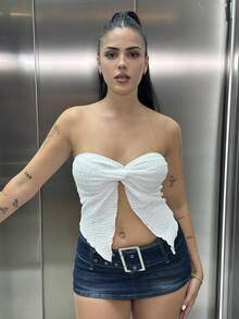 Lucia Bellido Romantic Casual Vacation Wear, White Textured Fabric Strapless Front Slit Chiffon Blouse, Versatile For Afternoon Tea, Holidays And Back To School - White - View 1