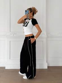 SHEIN Teen Girl Casual Comfortable Round Neck Patchwork Contrast Color T-Shirt And Pants Set