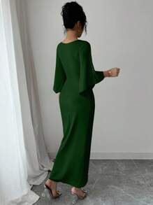 Elenzga 优雅针织高弹力蝙蝠袖V领扭纹设计女式中长连衣裙 - 墨綠色 - 查看 2