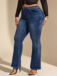 Hourglow Cardis.Ego Plus Size Front Button Pocket Simple Flare Jeans, Casual Everyday Wear, For Hourglass Body Shape - Dark Wash - View 3