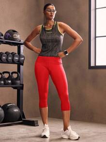 Powerista Red Capri Leggings With Pockets Women Red Capri Pants Yoga Pants - Red - View 7