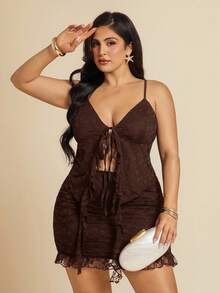 SHEIN BAE 大码女式蕾丝荷叶边吊带背心和百褶迷你裙两件套，春夏 - 咖啡棕 - 查看 3