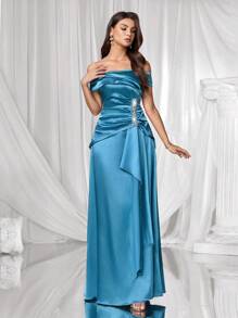 Coutiva Robe élégante et minimaliste avec épaules dénudées et froncée, nouvelle mode élégante pour femmes - Vert - Voir 4