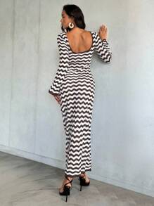 Aloruh 秋冬女士波浪条纹圆领长袖休闲针织连衣裙 - 棕色 - 查看 3