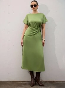 GENKIRA 森林绿圆领短袖连衣裙，圆领短袖装饰仿抽绳腰带，侧开衩飘逸裙，修身休闲野餐茶会加大码连衣裙 - 綠色 - 查看 4