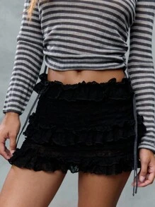 TypaGal Layered With Delicate Ruffles, This Mini Skirt Brings Texture And Volume In Black Lace. A Playful Nod To Gothic And Grunge Y2K Fashion. - Black - View 5
