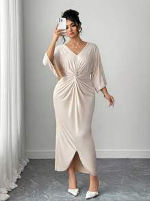 Elenzga 大码女式优雅针织高弹力V领扭纹设计蝙蝠袖中长连衣裙 - 杏色 - 查看 1