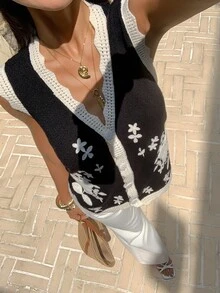 SHEIN Frenchy Damen Mode Lässig Kontrast Farbe Blumen Stickerei Spitze Pullover Strickweste Damen Strickweste Blumen Strickweste Stickerei Strickweste, Herbst/Winter, ärmelloser gestrickter warmer Woll-Oberteil mit Kontrastbesatz, Lässig Alltags-Tragen, FW25, Pendeln, Minimalistisch, Büro, Old Money, Einfach, Herbst/Winter, Damen gestrickte Weste Knopfleiste Ärmellos Strickjacke, Ganzjährig