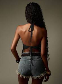 MISSGUIDED Áo crop top cổ yếm Boho đan móc đính hạt tua rua cho lễ hội mùa hè hòa nhạc trang phục đi biển phong cách Hippie Bohemian - màu đen - Xem 2