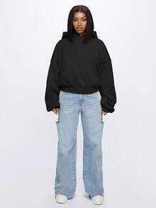 SUMWON WOMEN Áo hoodie crop top cỡ lớn có túi giữa Áo nỉ cổ điển Bộ sưu tập thời trang dạo phố thiết yếu mùa thu đông Đồ mặc nhà Quần áo thể thao thường ngày Mũ trùm đầu có dây rút - màu đen - Xem 6