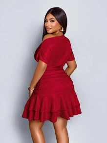 Elegant Mini Dress For Parties And Daytime Events, Featuring An Asymmetrical Neckline, Long Sleeves, Gathered Details, And A Double Ruffle, Made Of Apricot-Colored Knit Fabric For Women. - 肉桂靈感 - 查看 2