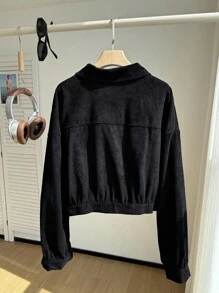 CovetEZ 加落肩翻盖细节短款灯芯绒夹克，适合冬季 - 黑色 - 查看 7