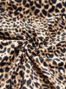 Soleia 全新休闲度假西部海滩婚礼宾客服装毕业早午餐女士圣帕特里克节春假复活节音乐节优雅波西米亚热带时尚豹纹荷叶边短袖女士 T 恤 - 彩色 - 查看 3