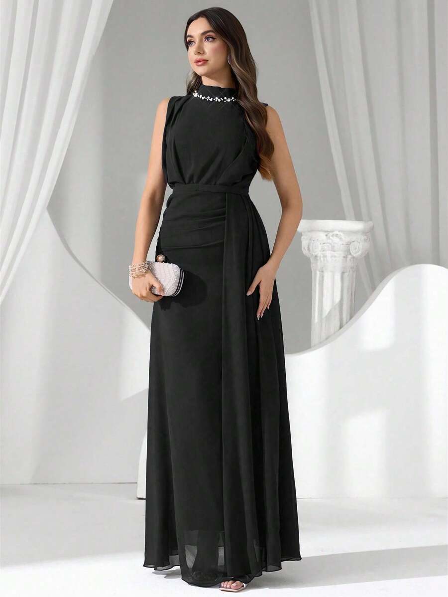 Coutiva 奢华晚礼服，亮片和珍珠领，高端优雅派对礼服 - 黑色 - 查看 1