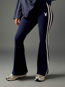 Missguided x Playboy Quần legging cạp cao ôm vừa vặn có sọc hai bên hông kiểu dáng cổ điển lấy cảm hứng từ trường đại học, thiết kế retro co giãn, quần ống loe cho mùa thu đông - Màu xanh hải quân - Xem 1