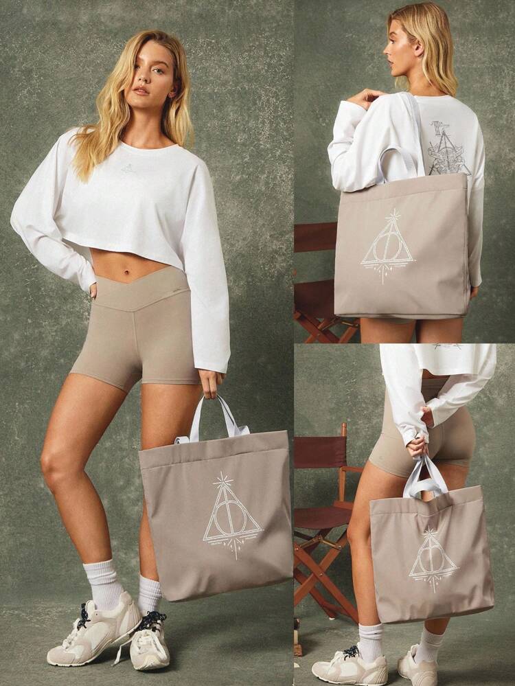 Sac fourre-tout graphique Harry Potter à double poignée, poche zippée et résistant à l'eau, pour la gym, le quotidien et les sorties décontractées