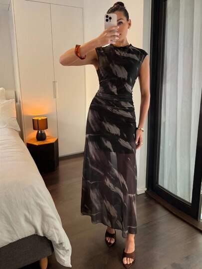 Lavishia 女士抽象印花全长优雅连衣裙