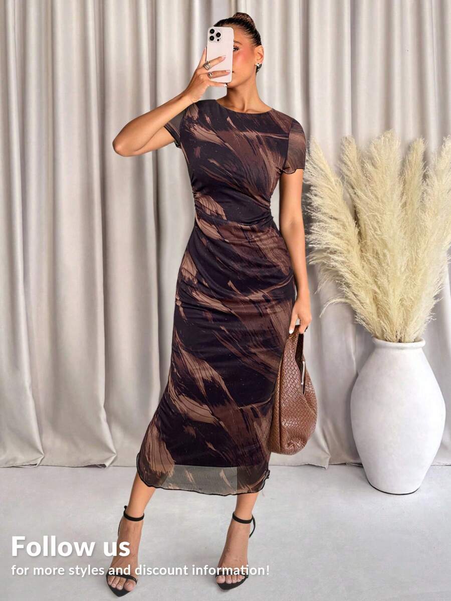 Lavishia Women's Fashionable Printed Short Sleeve Dress, Suitable For Spring & Summer - Brown - View 1