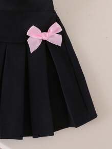 Girls Casual Short Sleeve Bow Decor White T-Shirt And Black Pleated Skirt Set, School Style Summer Outfit
