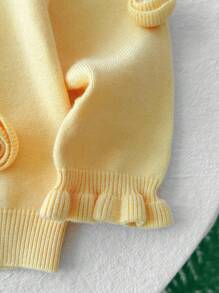 SHEIN Playful Pals 女婴秋冬可爱 3D 手工花卉毛衣，柔软舒适温暖的纱线，适合派对、万圣节装扮