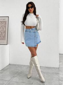EURMUSE WOMEN MINI SKIRT SNOW WASH BUTTON DETAIL PETITE - Light Wash - View 4
