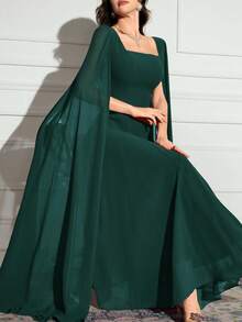 Màu xanh lá cây đậm