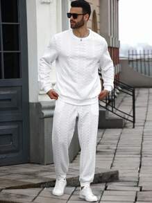 Manfinity Homme 2pcs/Set Men's Street Fashion, Ins Style Pullover Hoodie And Sweatpants Set, Pullover Knit Sportswear Set, Elastic Waist Drawstring Knit Pants, Airy Fabric, Crisp And Structured, Regular Fit Drop Shoulder Hoodie, Minimalist Luxe Style, Suitable For Daily Casual Wear, Fashion Styling, Back To School, Outdoor, Leisure, Sports. Holiday Gift, Boyfriend Gift