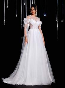 Áo trễ vai tay dài bằng vải voan ren trắng thanh lịch, eo nhún, lưng trong suốt, chân váy lưới xếp lớp dáng chữ A, phù hợp với nhiều dịp trang trọng như đám cưới, váy cưới sang trọng (được tô điểm nhiều) - trắng - Xem 3