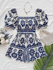 Soleia Women's Green & White Retro Printed Square Neck Puff Sleeve Cinched Waist Wide Leg Jumpsuit, Vacation Blue And White Floral Playsuit - Blue and White - View 5